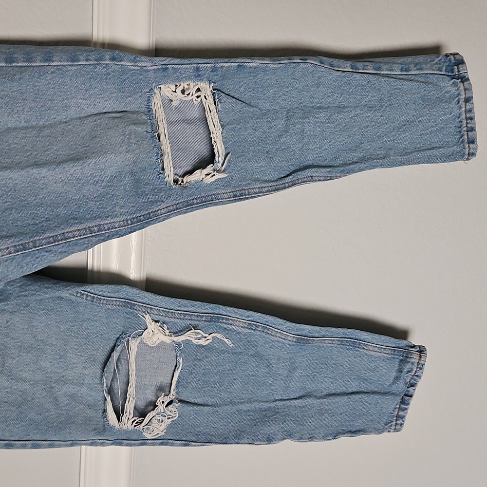 Topshop Distressed High Rise Mom Jeans Light Wash 25 Blue - Picture 3 of 11